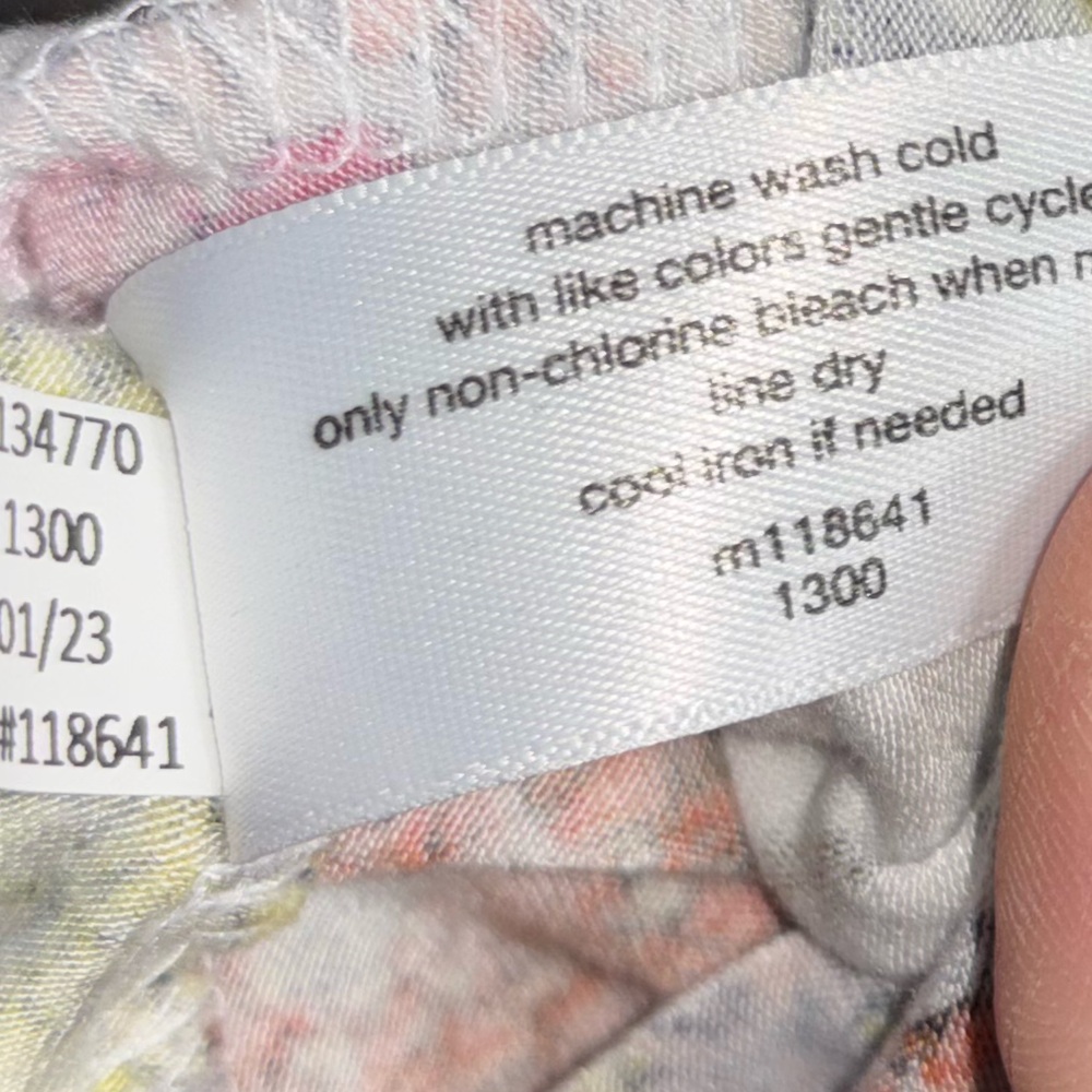 Lane Bryant Colorful Floral Swing sleeveless V neck top  womens 18/20 - Picture 11 of 13